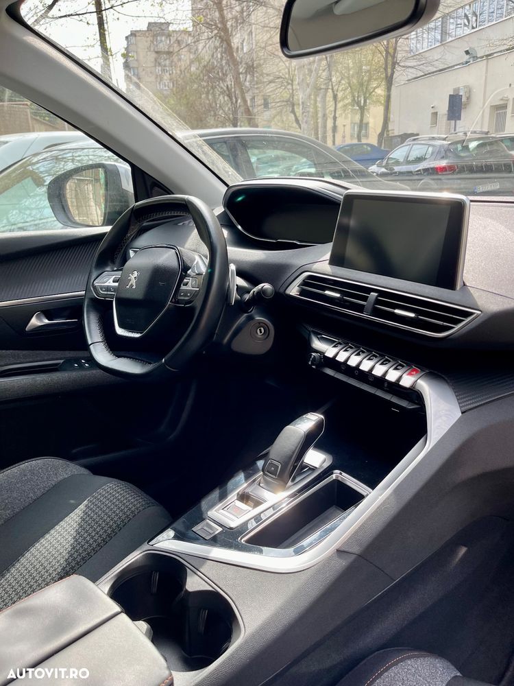 Peugeot 3008 1.5 BlueHDI S&S EAT8 Allure - 2