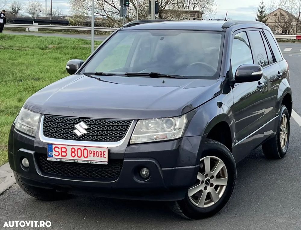 Suzuki Grand Vitara 1.9 DDiS Comfort - 1