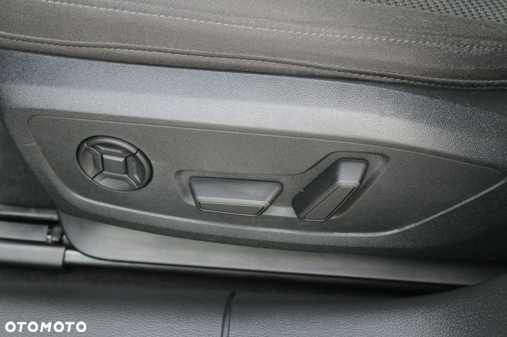Audi A6 Avant - 21