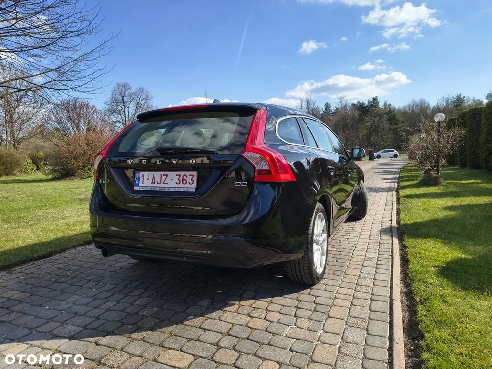Volvo V60 D2 Kinetic - 27