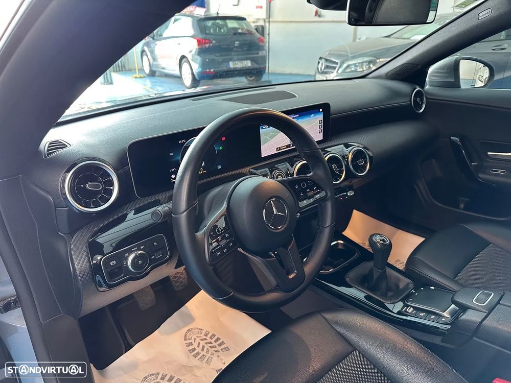 Mercedes-Benz CLA 180 - 13