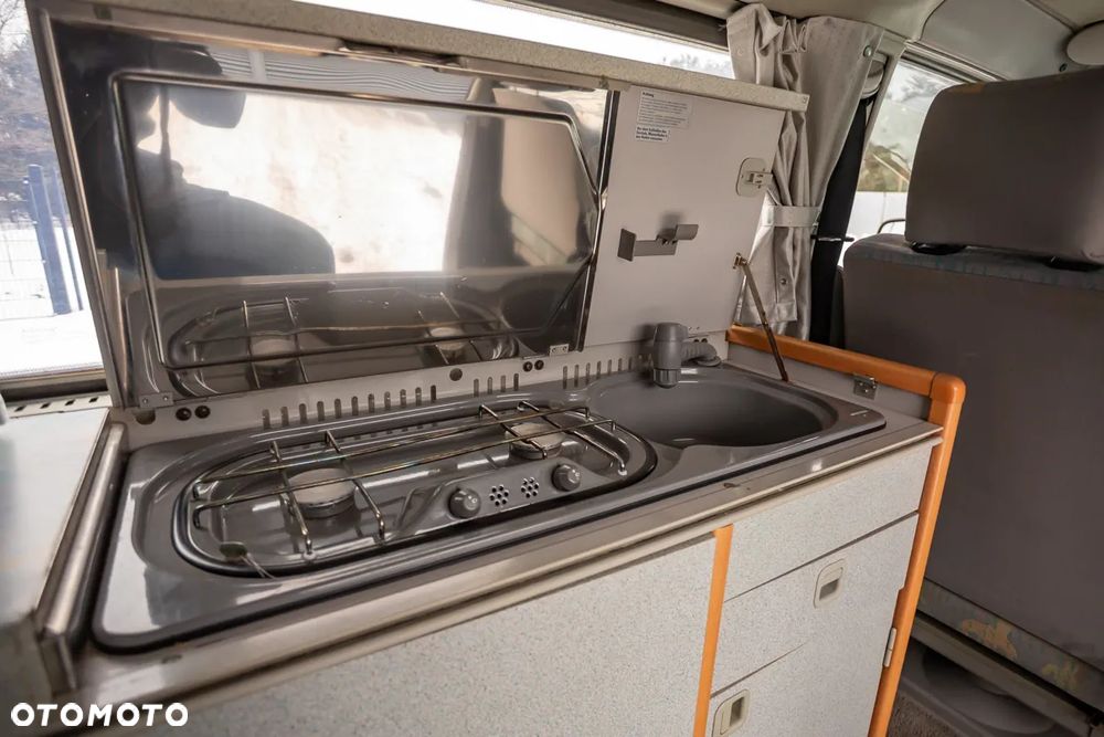 Volkswagen California - 14