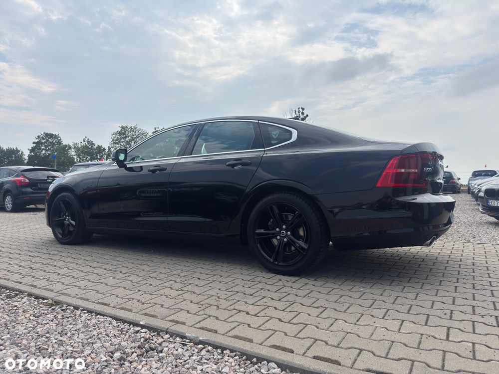 Volvo S90 D4 Geartronic Momentum Pro - 26