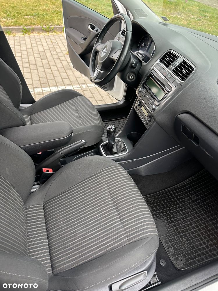 Volkswagen Polo 1.2 TSI Blue Motion Technology Highline - 34