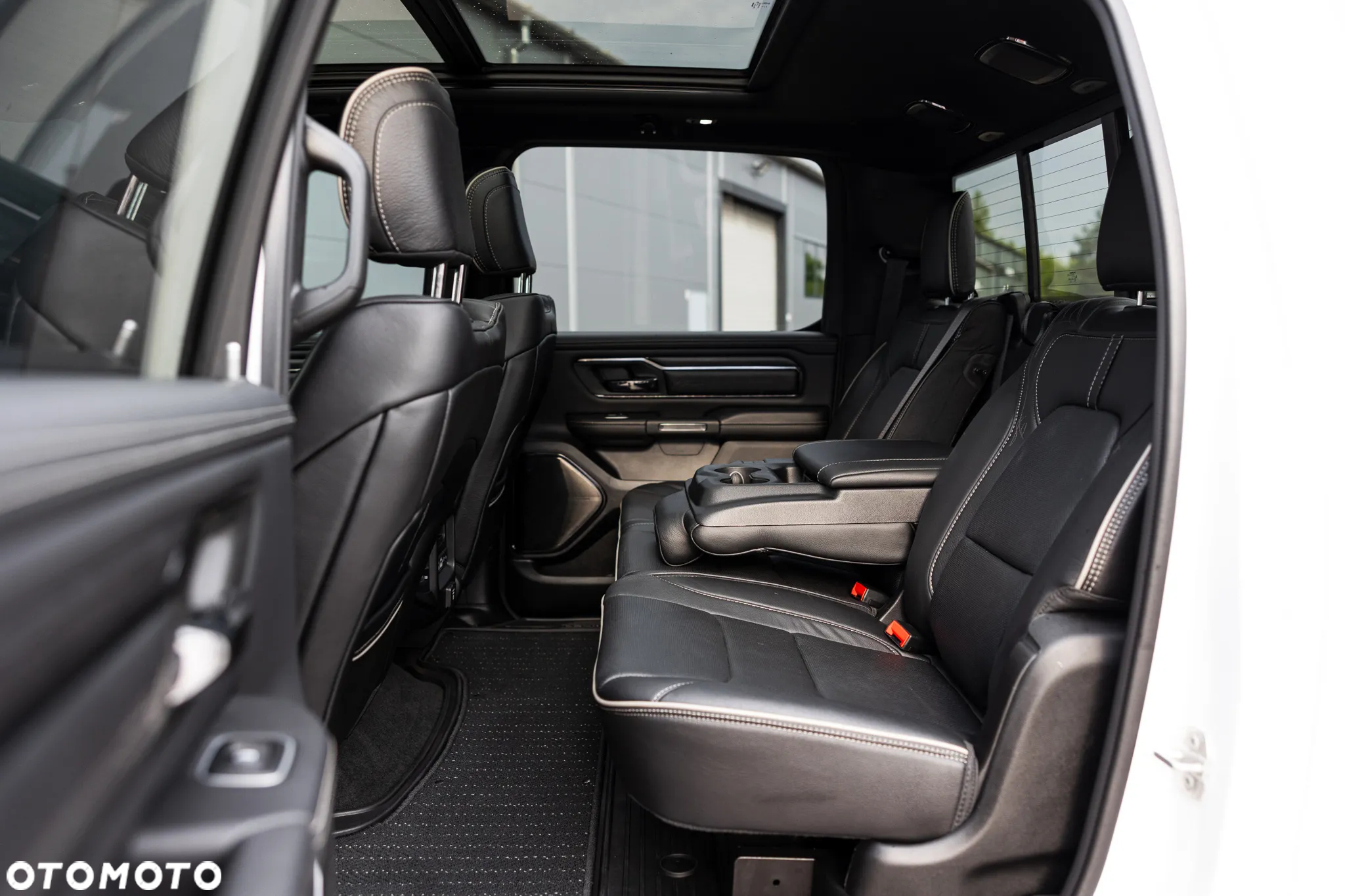 RAM 1500 Crew Cab Limited - 35