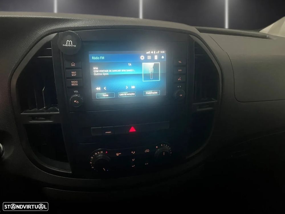 Mercedes-Benz eVito Tourer Longa PRO - 4
