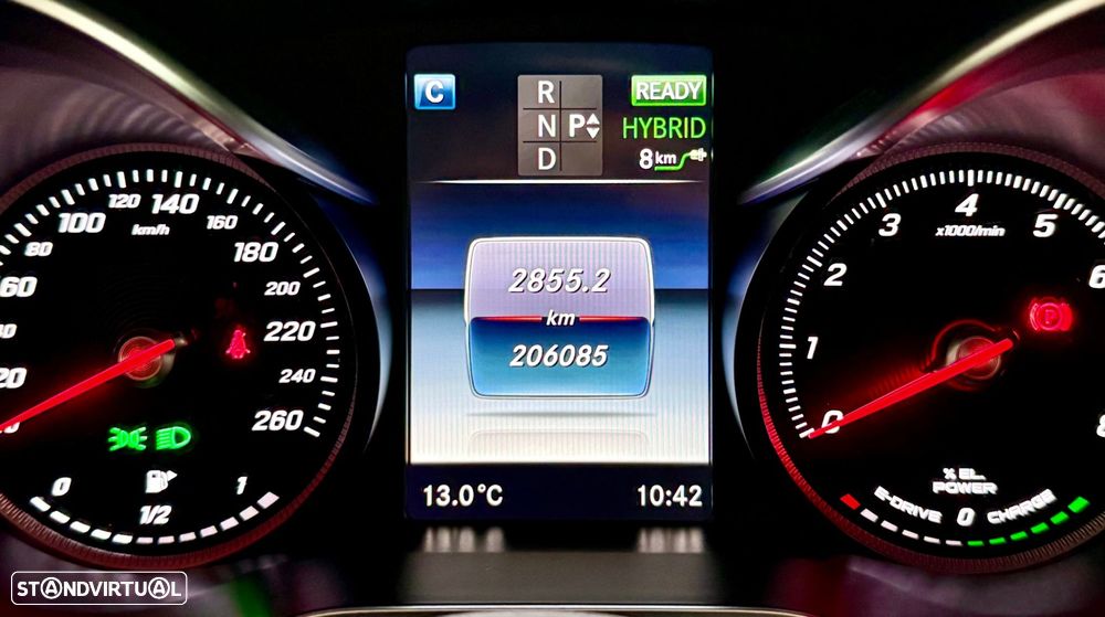 Mercedes-Benz C 350 e - 24