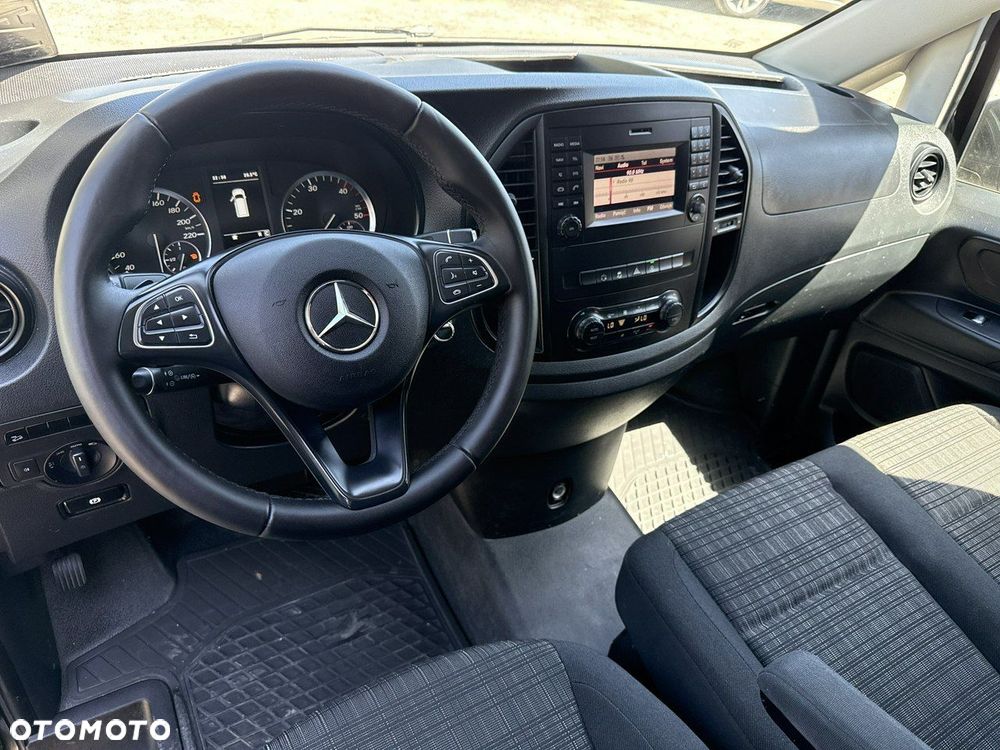 Mercedes-Benz Vito - 31