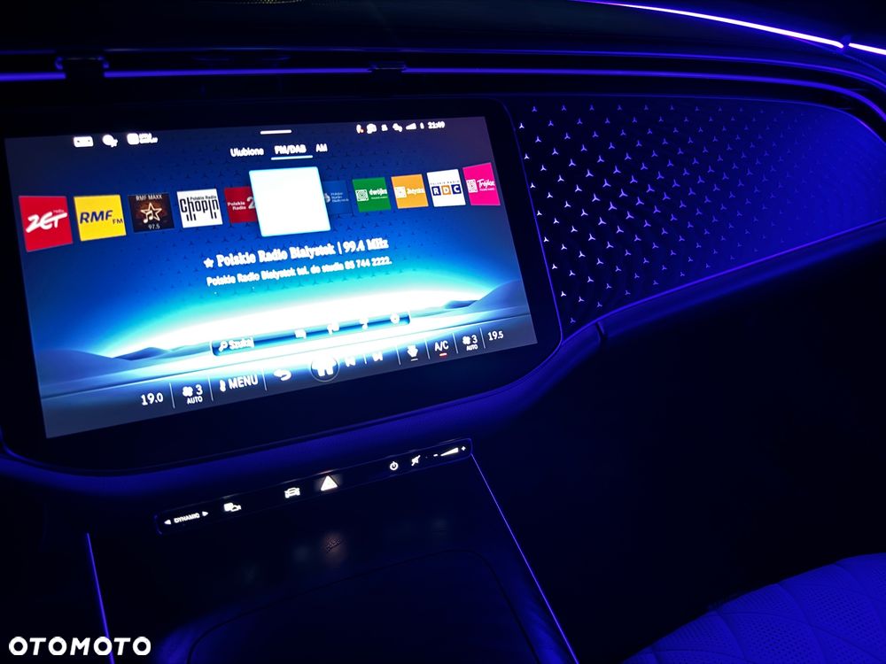 Mercedes-Benz Klasa E 220 d mHEV 4-Matic Exclusive 9G-Tronic - 28