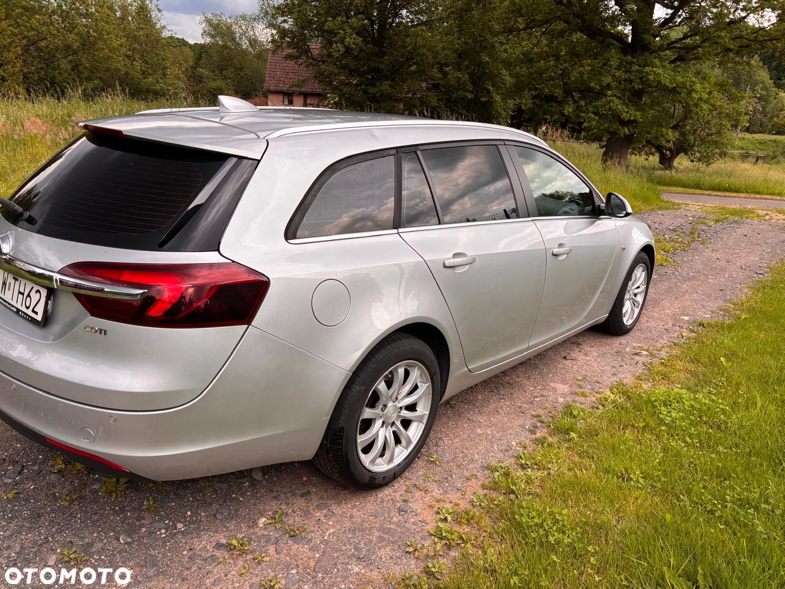 Opel Insignia 2.0 CDTI Cosmo S&S - 3