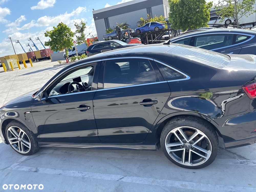 Audi A3 Limousine 2.0 TFSI quattro S tronic design - 36