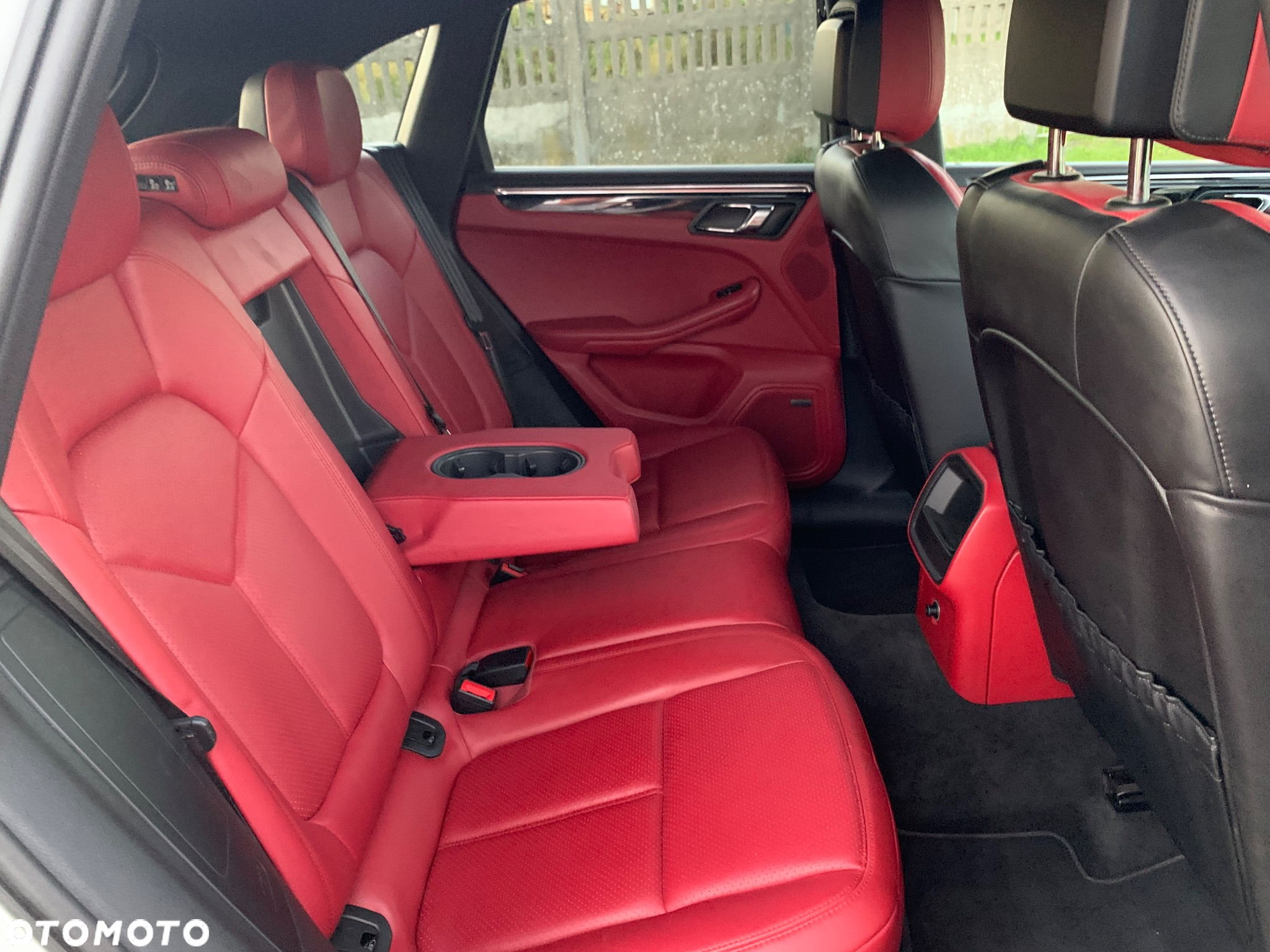 Porsche Macan S - 15
