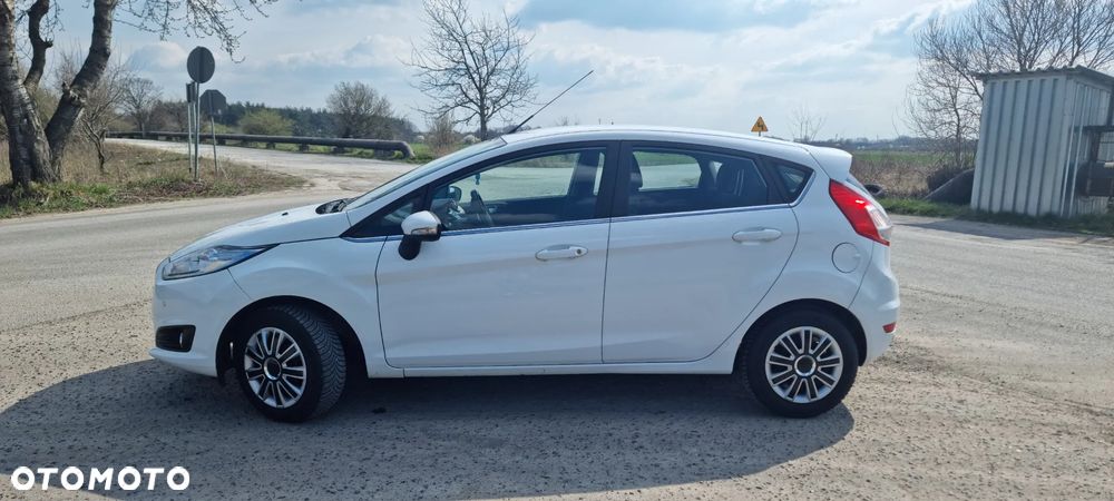 Ford Fiesta 1.0 EcoBoost mHEV Titanium - 5