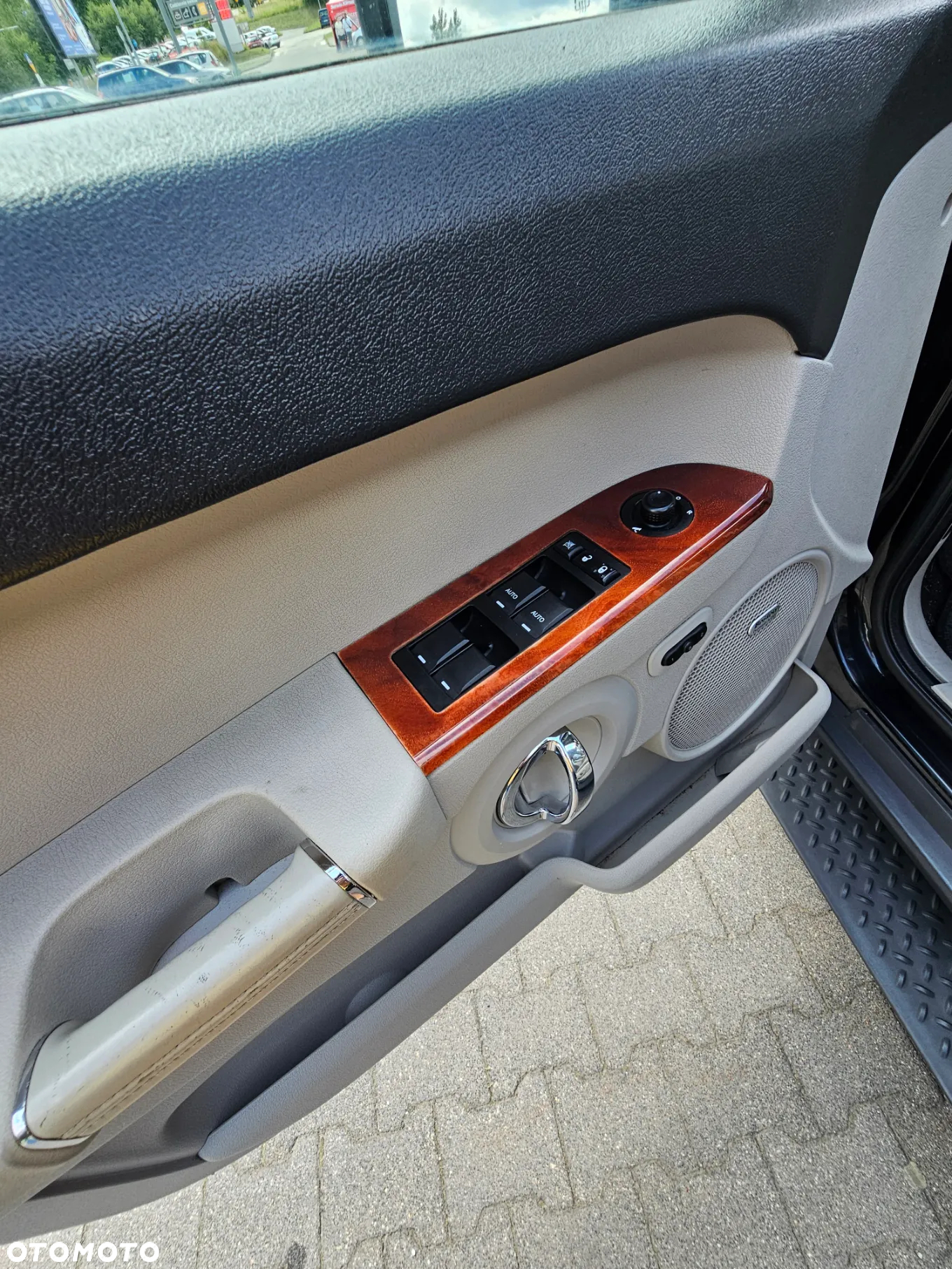 Jeep Commander 3.0 CRD DPF Automatik Overland - 23