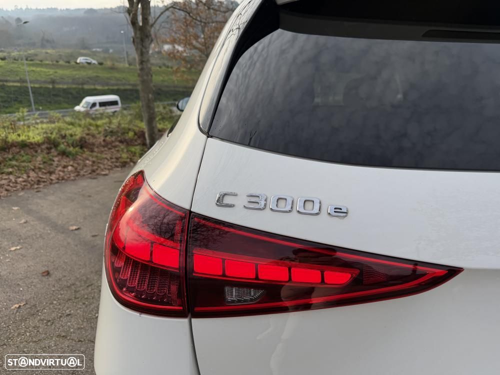 Mercedes-Benz C 300 e T 9G-TRONIC AMG Line - 15