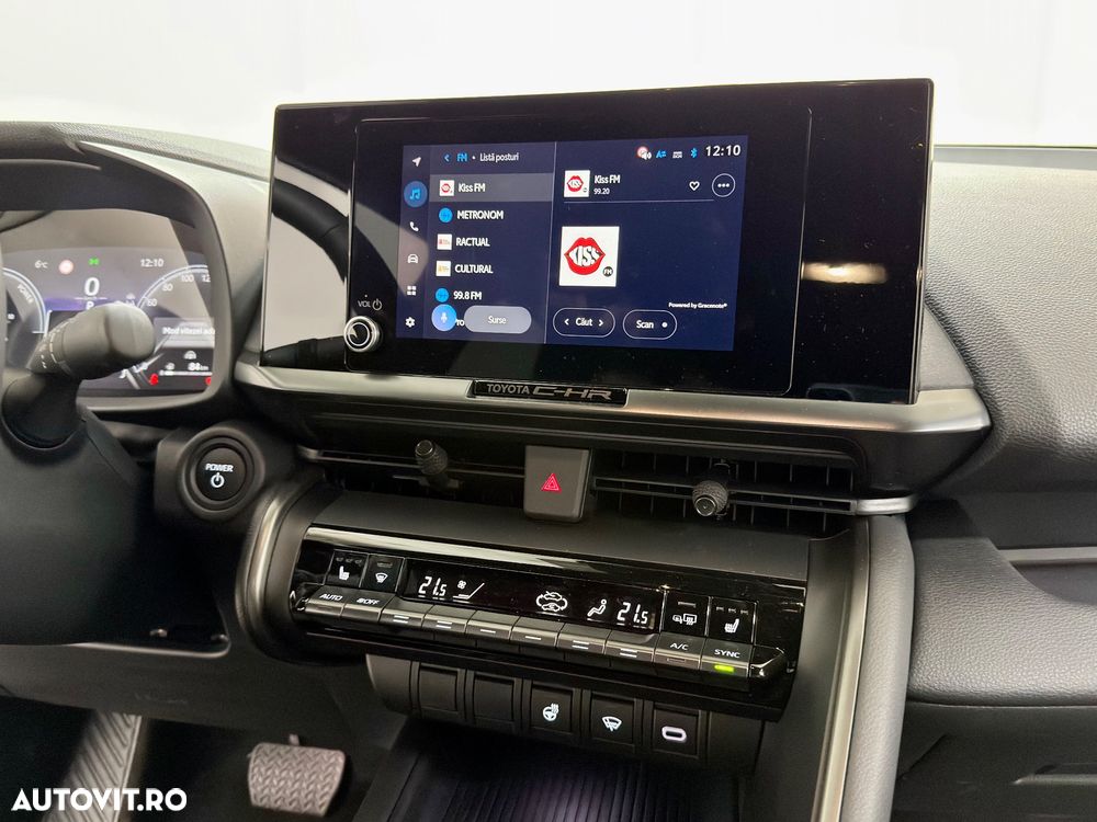 Toyota C-HR 1.8 HEV 140 CP 4x2 CVT Dynamic - 8
