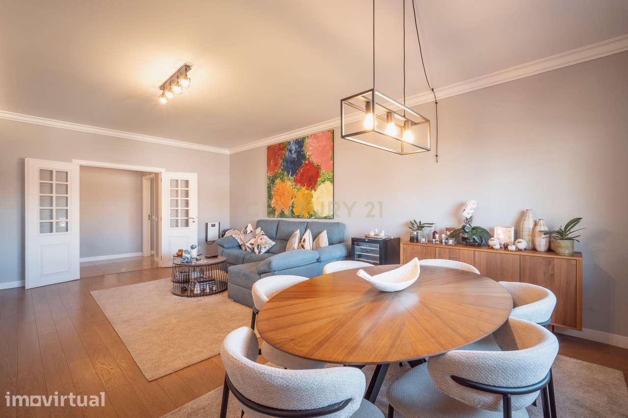 Espaçoso Apartamento T3 para arrendamento | 144 m² | A Apenas 500 m da - Grande imagem: 3/45