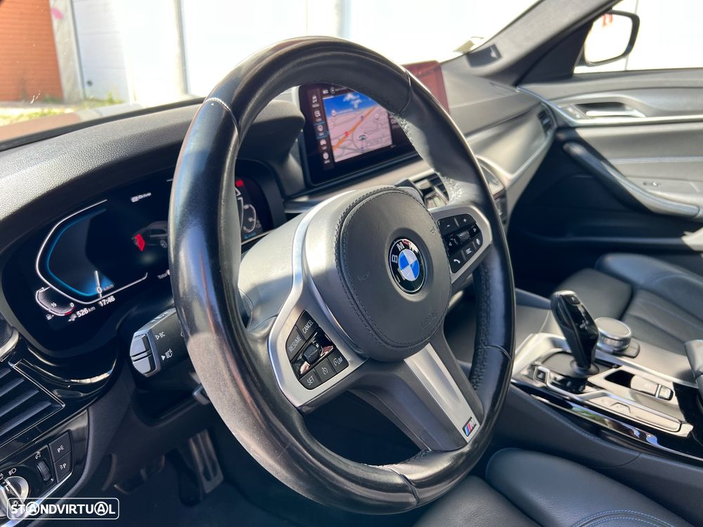 BMW 520 e Pack M - 9