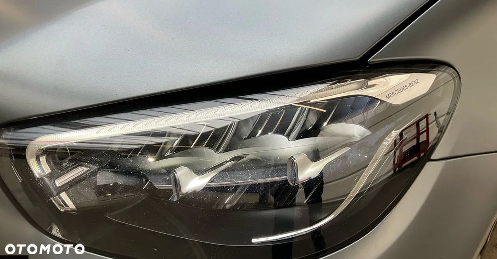 Mercedes-Benz Klasa E 300 de PHEV 4-Matic Avantgarde 9G-Tronic - 15