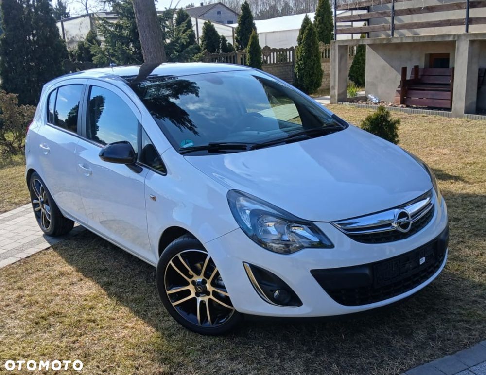 Opel Corsa 1.4 16V Navi - 1
