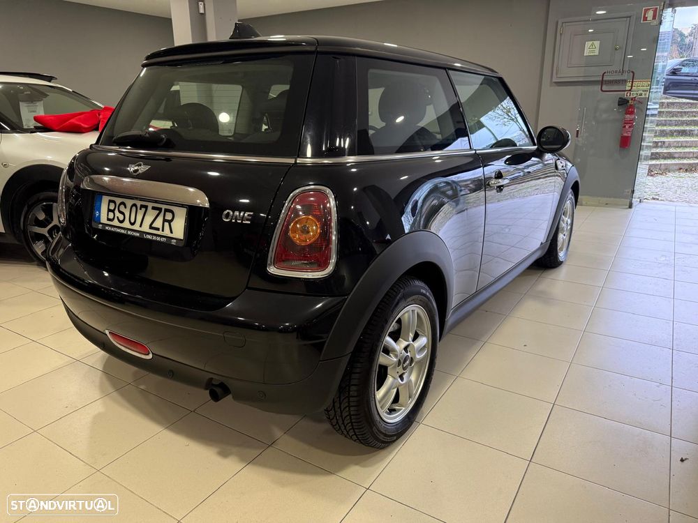 MINI 3 Portas One - 3