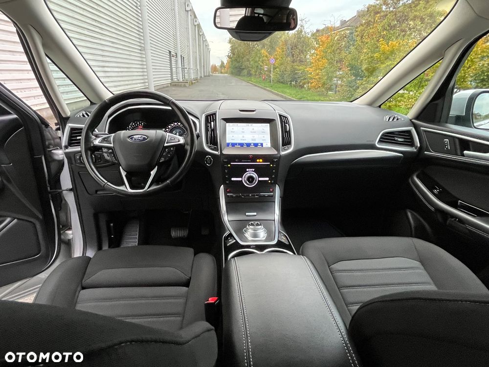 Ford S-Max 2.0 EcoBlue Titanium - 29