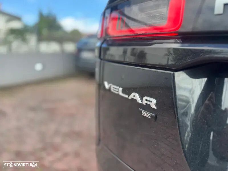 Land Rover Range Rover Velar 2.0 D200 AWD Dynamic SE - 15