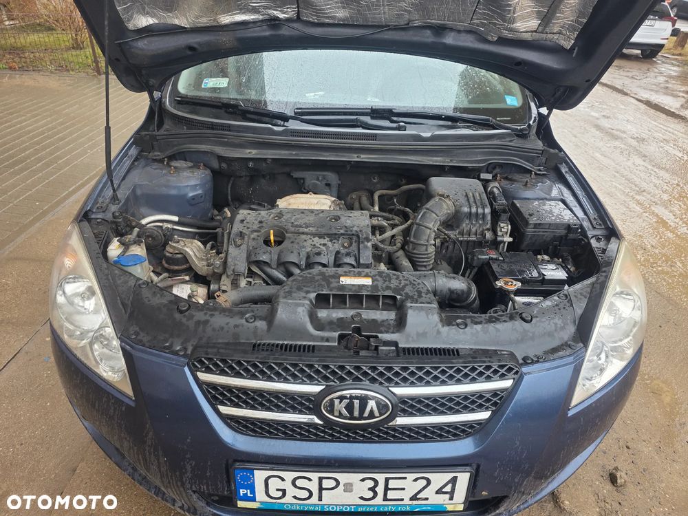 Kia Ceed 1.6 Comfort + - 13