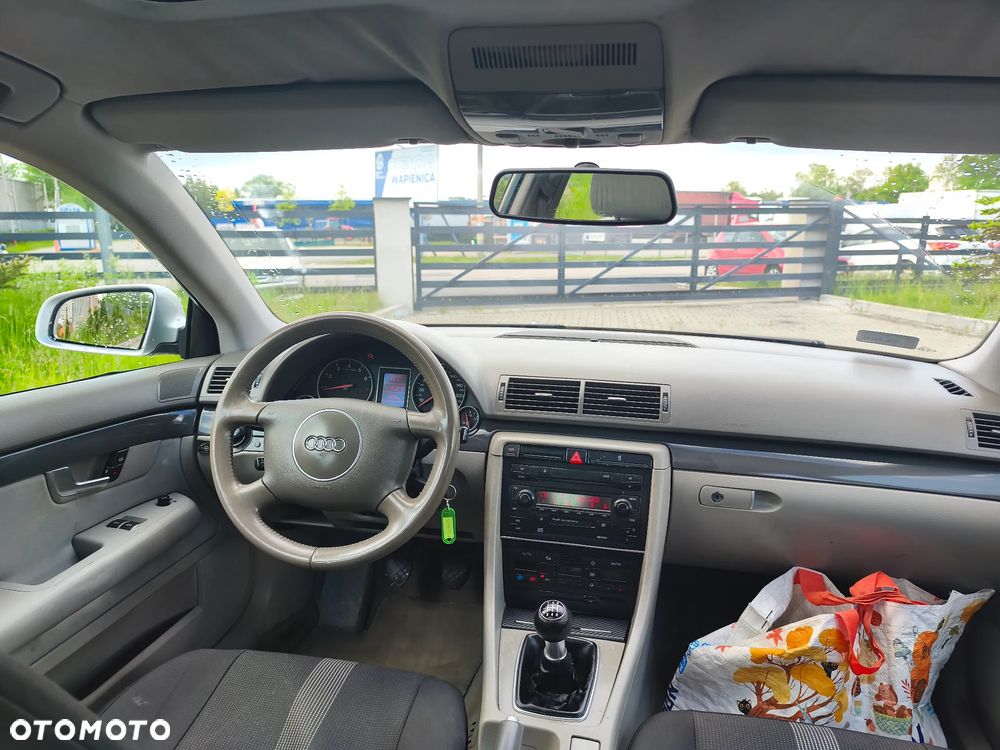 Audi A4 Avant 1.6 - 20