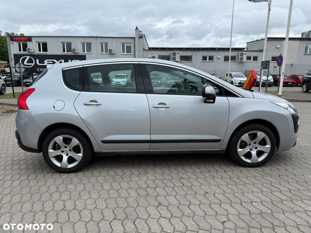 Peugeot 3008 2.0 HDi Allure - 12