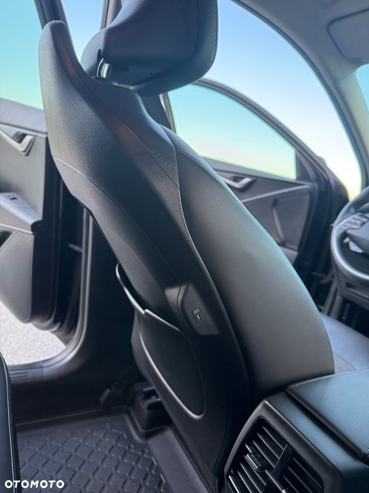 Kia Niro 1.6 GDI Hybrid L - 18