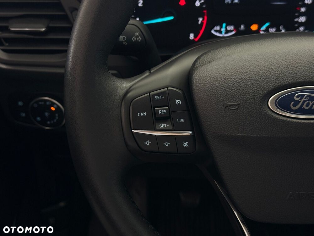 Ford Focus 1.0 EcoBoost Trend - 22