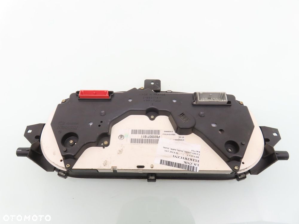 LICZNIK RENAULT SCENIC I FL 1.4 P8200071811 - 6