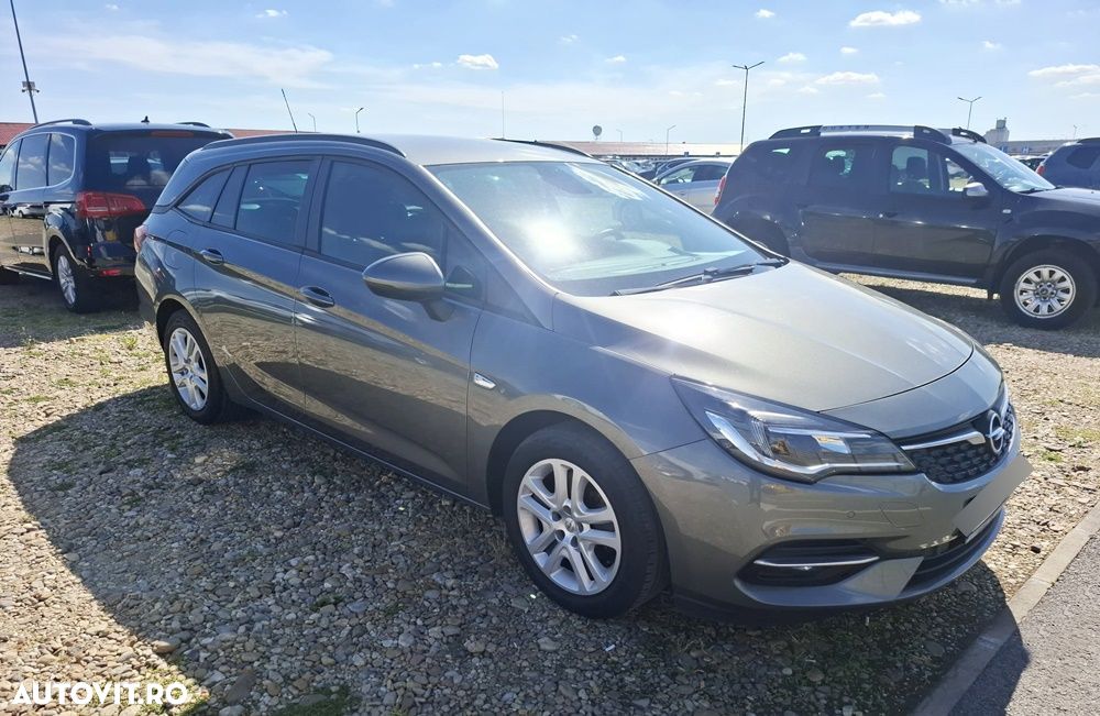 Opel Astra 1.5 D Start/Stop Business Edition - 4