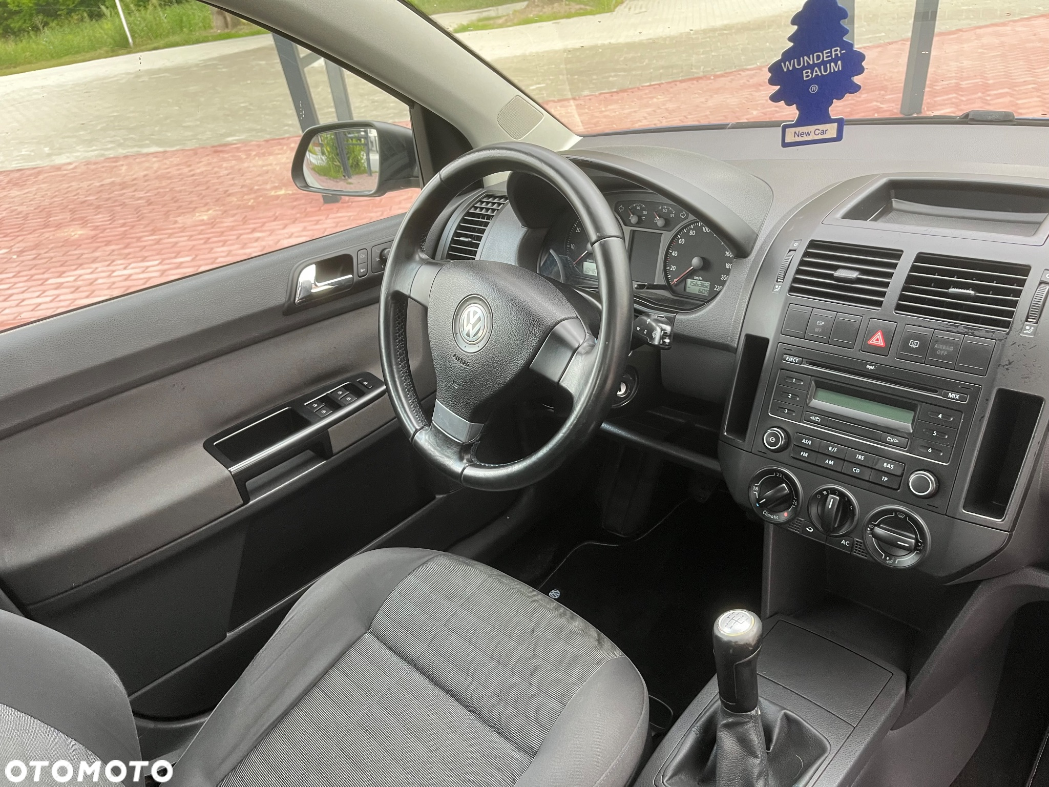 Volkswagen Polo 1.2 Team - 27