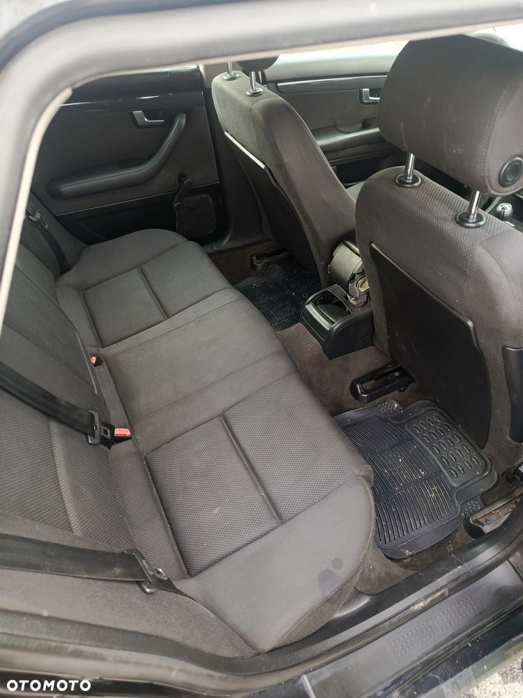 Audi A4 Avant - 6