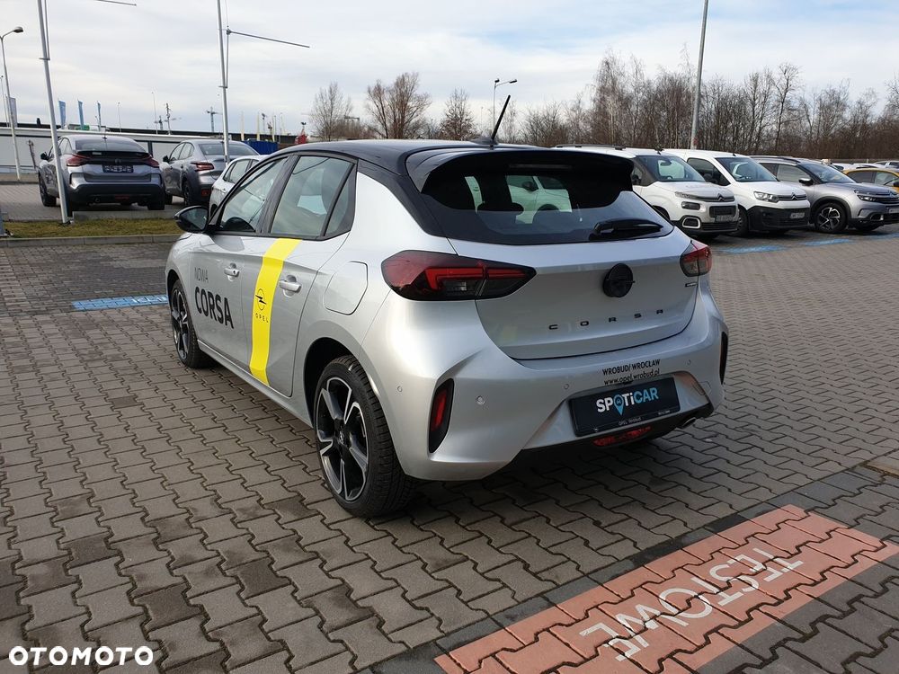 Opel Corsa 1.2 GS S&S - 3