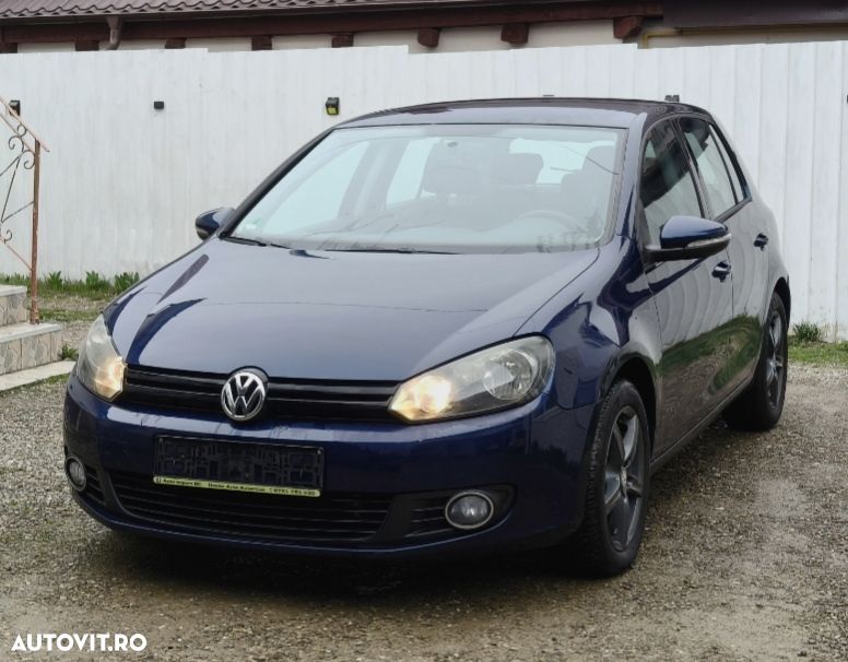 Volkswagen Golf 1.6 TDI DPF BMT Comfortline - 3