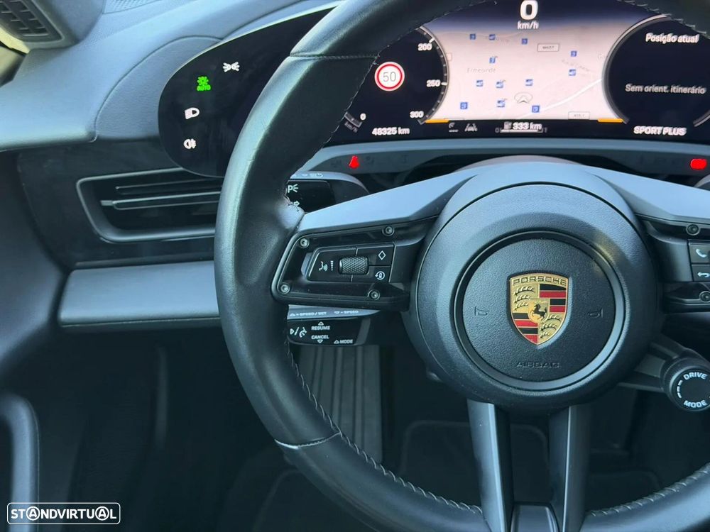 Porsche Taycan Sport Turismo Standard - 34