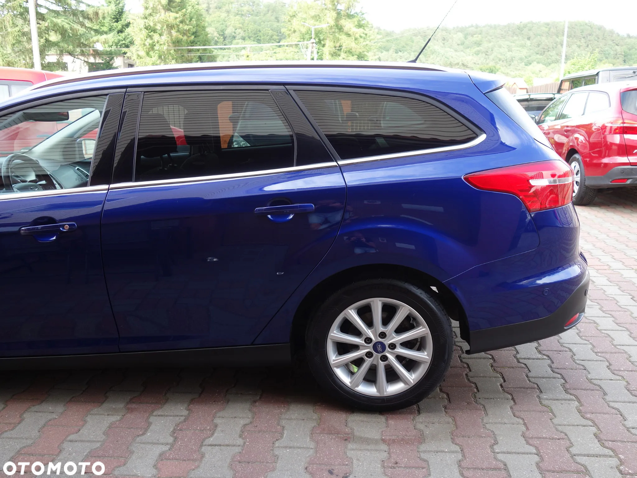 Ford Focus 2.0 TDCi Titanium ASS - 12