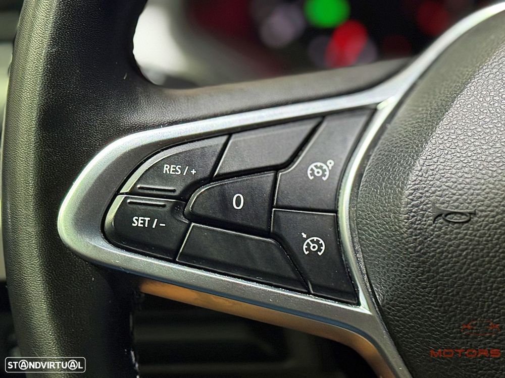 Renault Clio 1.0 TCe Evolution Bi-Fuel - 22