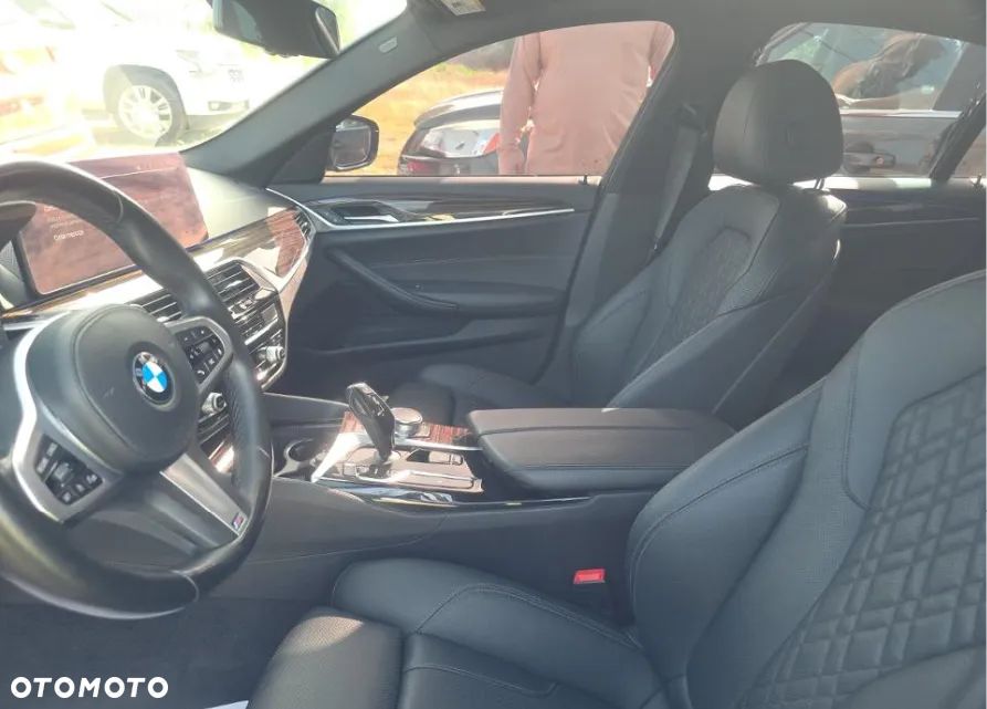 BMW Seria 5 530i M Sport Edition - 7