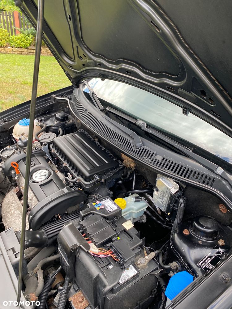 Volkswagen Polo 1.6 Black/Silver Edition - 23