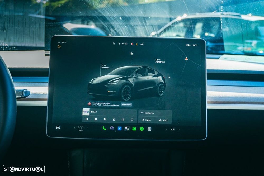Tesla Model Y Performance Dual Motor AWD - 13