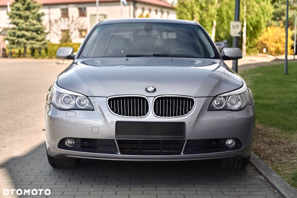 BMW Seria 5 525i - 17