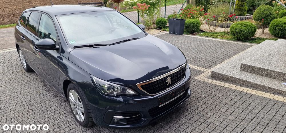 Peugeot 308 PureTech 130 GPF Stop & Start Style - 9