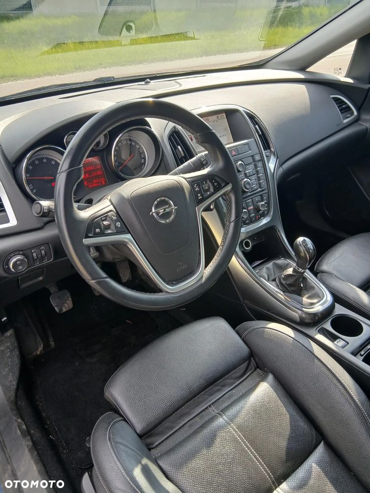 Opel Astra - 25