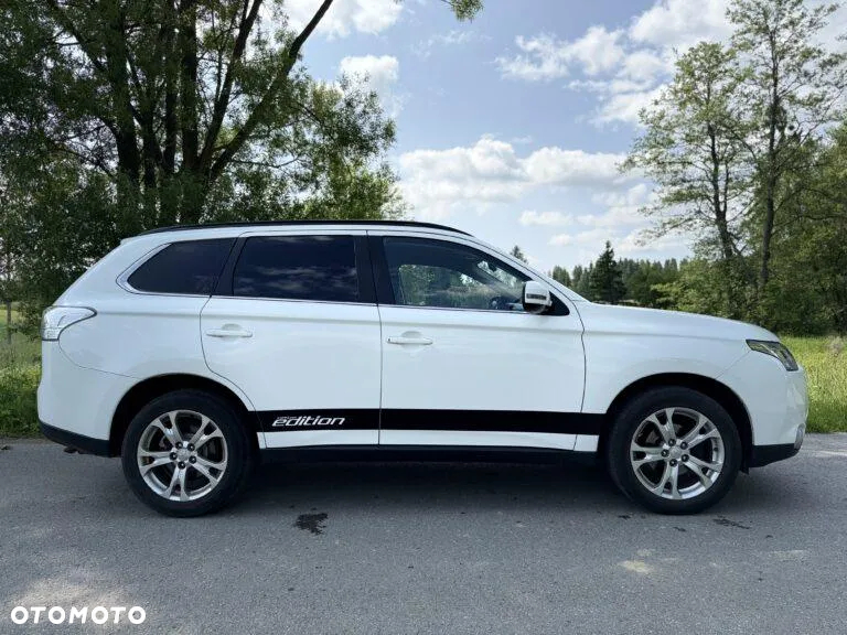 Mitsubishi Outlander 2.2 DI-D 4WD Top - 10