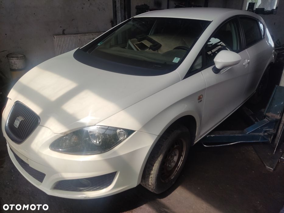 Na części Seat Leon II Lift Silnik Skrzynia Maska Zderzak Drzwi Klapa Szyba - 1