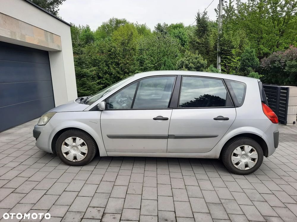 Renault Scenic 1.5 dCi Alize - 1